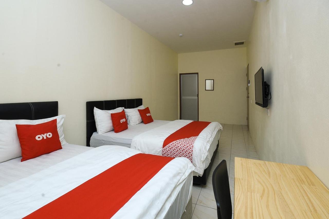Batu Niah Oyo 90172 Goodwill Homestay מראה חיצוני תמונה