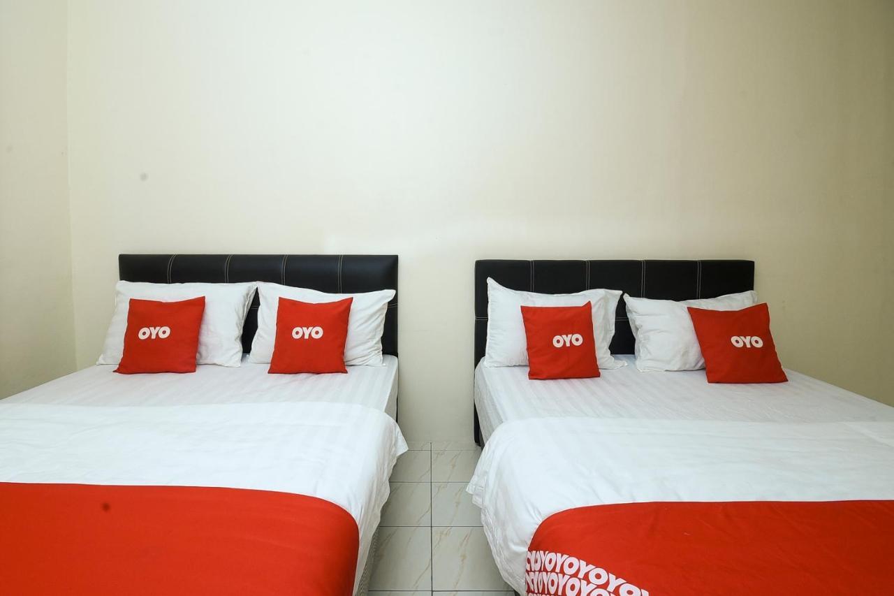 Batu Niah Oyo 90172 Goodwill Homestay מראה חיצוני תמונה