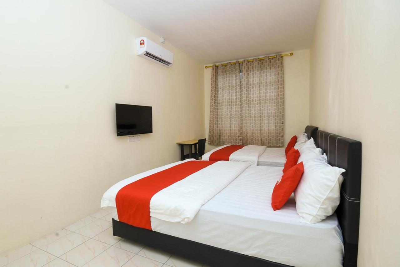 Batu Niah Oyo 90172 Goodwill Homestay מראה חיצוני תמונה