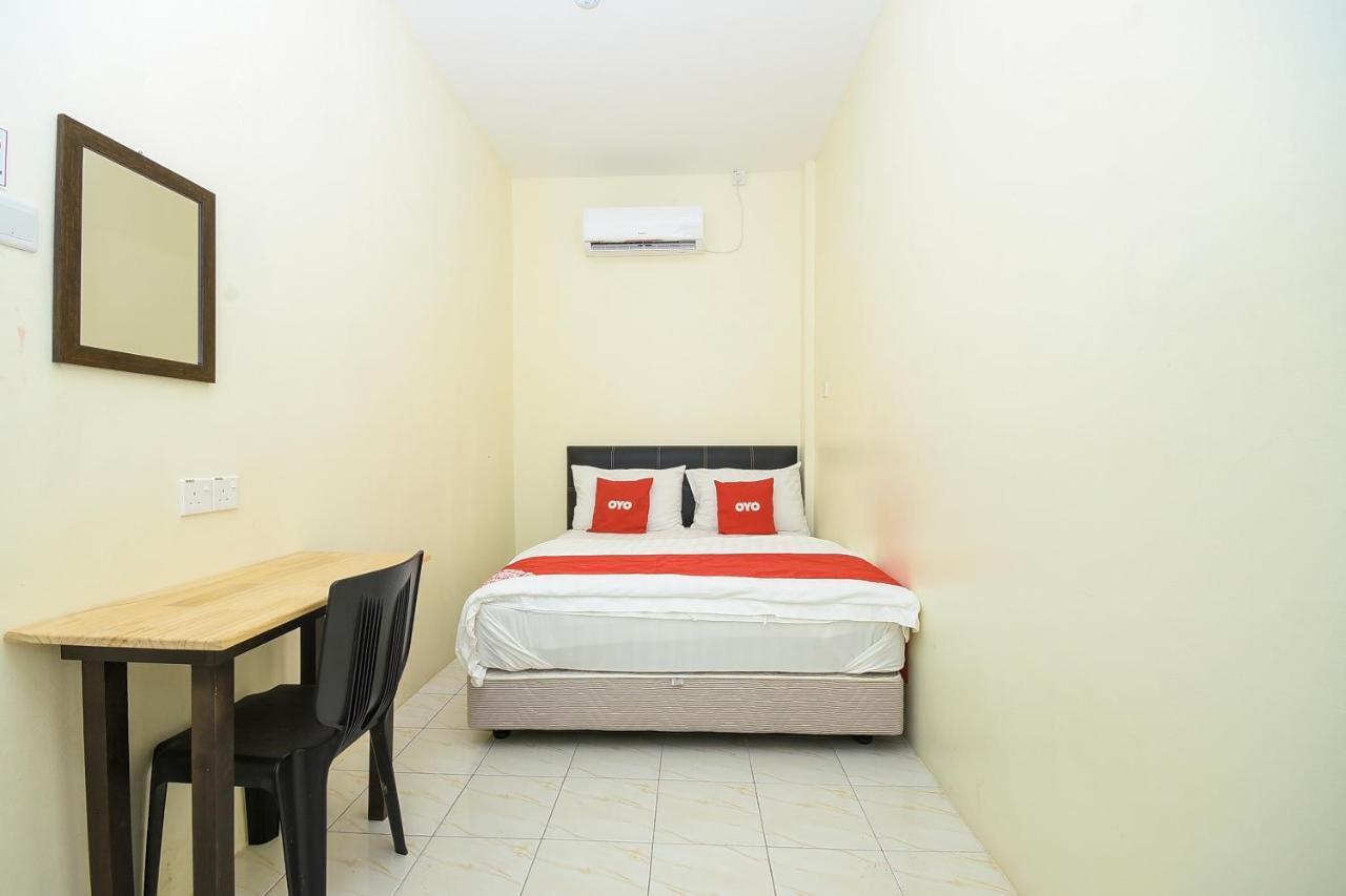 Batu Niah Oyo 90172 Goodwill Homestay מראה חיצוני תמונה